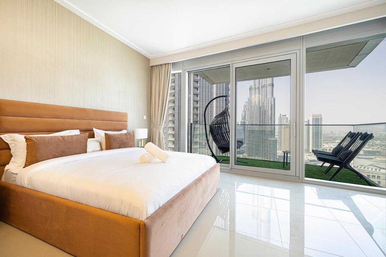 Magnificent Homes, Stunning Burj Khalifa And Fountain View Dubai Exterior photo